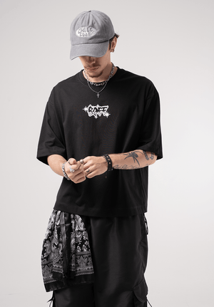 Camiseta boxy fit CHILL — streetwear hecho en Colombia