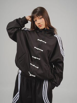 Camibuzo Ondas CHILL azul marino oversize — tela scuba con alamares estilo asiático, zigzags en sesgo aéreo y cierre, streetwear hecho en Colombia