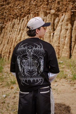 Camiseta Manga larga Graveborn