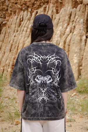 Camiseta Washed Demon