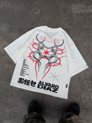 Camiseta Omakase CHILL oversize ivory — algodón peruano 250gr con estampado pulpo y kanjis japoneses en serigrafía rojo y negro, streetwear hecho en Colombia