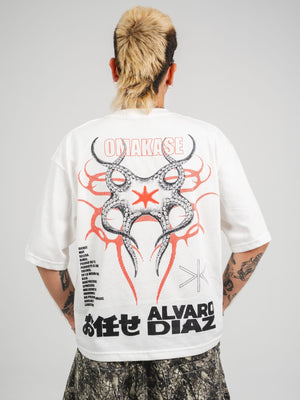 Camiseta Omakase CHILL oversize ivory — algodón peruano 250gr con estampado pulpo y kanjis japoneses en serigrafía rojo y negro, streetwear hecho en Colombia