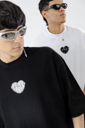 Camiseta boxy fit CHILL — streetwear hecho en Colombia