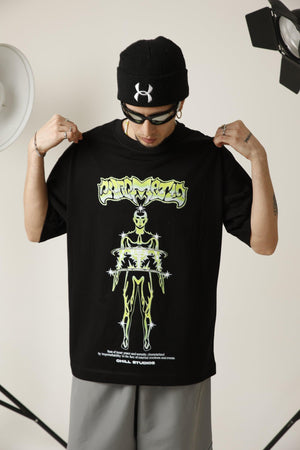 Camiseta oversize fit CHILL — streetwear hecho en Colombia