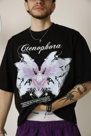 Camiseta boxy fit CHILL — streetwear hecho en Colombia
