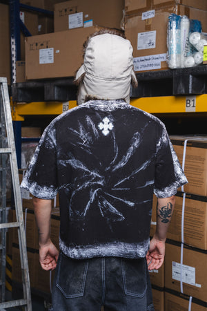 Camiseta boxy fit distressed CHILL - streetwear colombiano