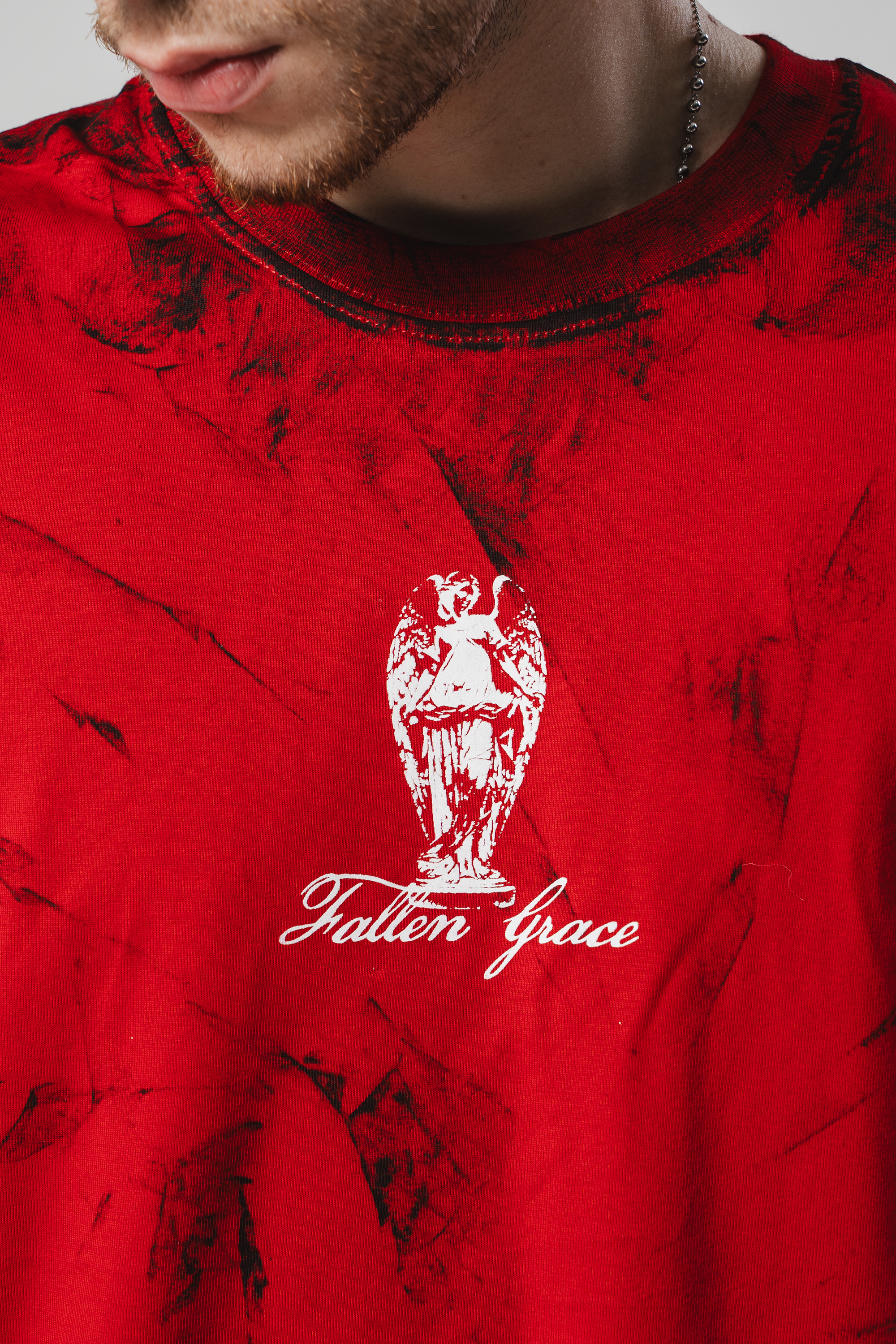 Camiseta Distressed Fallen Grace