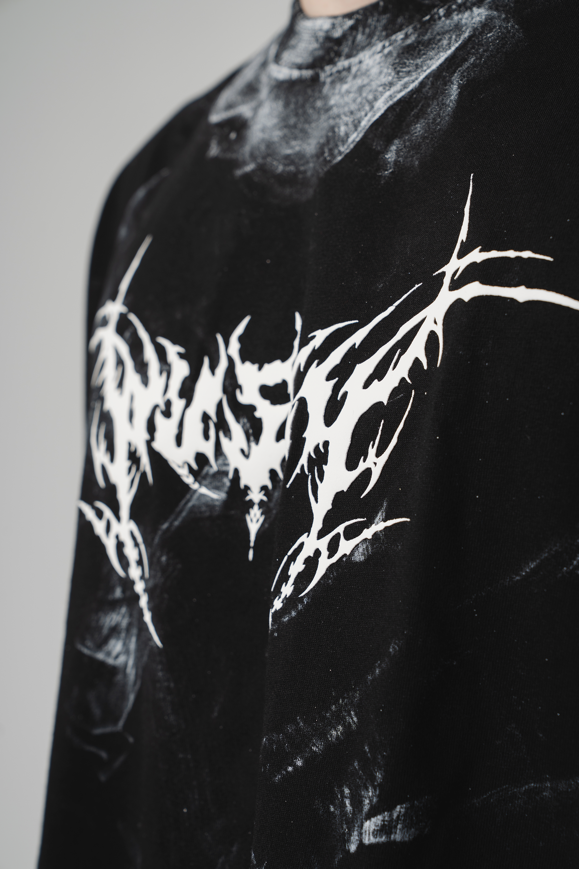 Manga Sisa Distressed Pussy