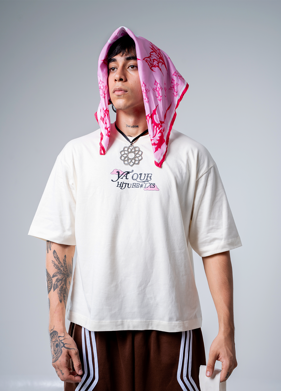 Camiseta Ya Que Hijuemadres