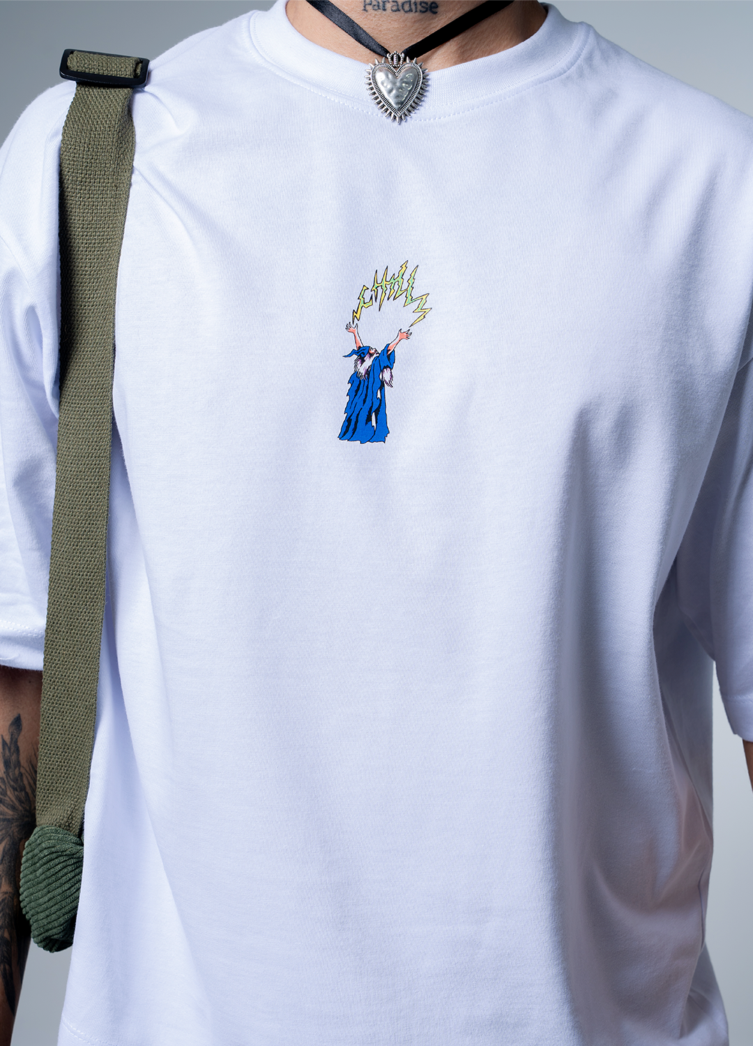 Camiseta Makia animado