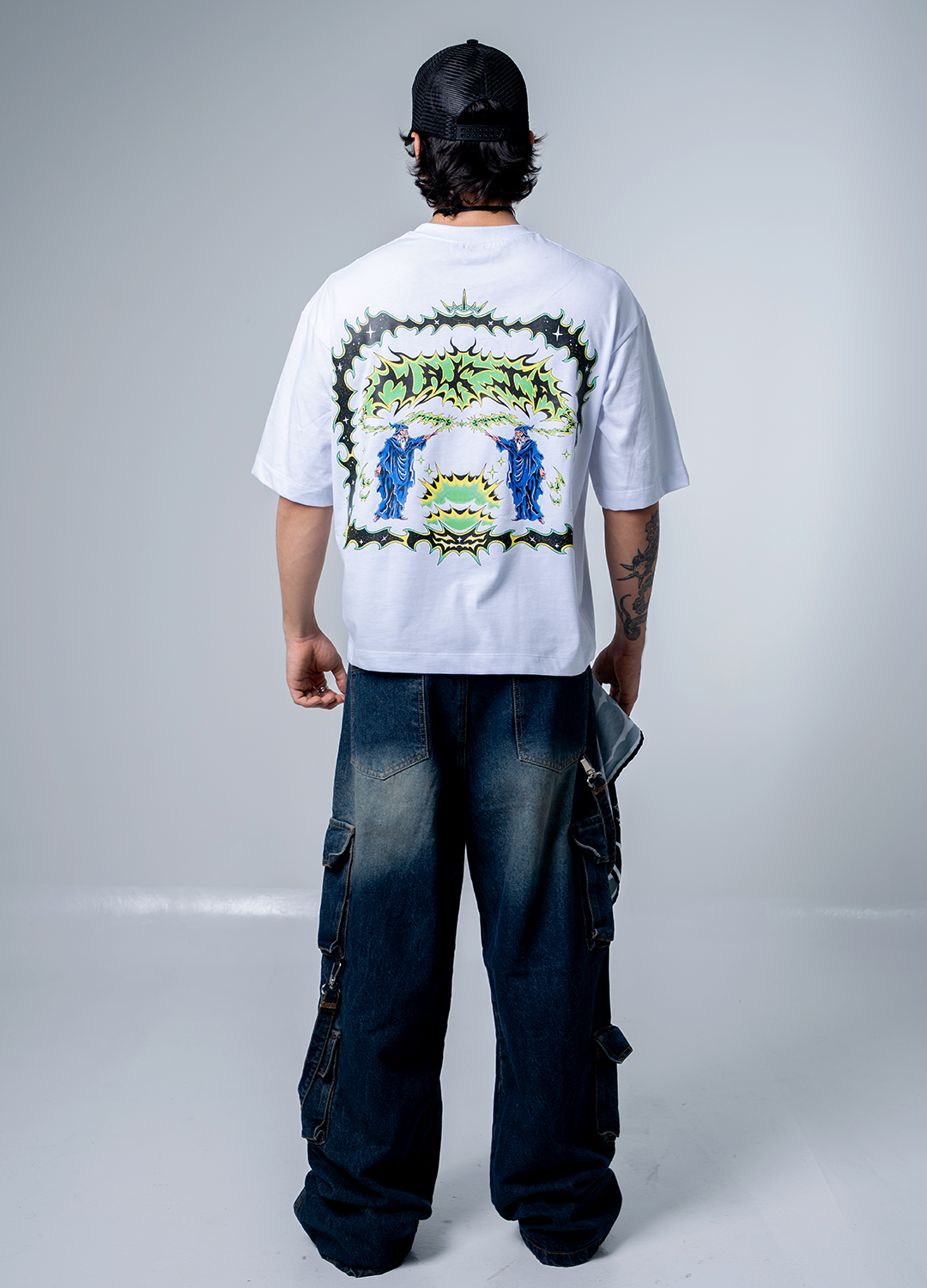 Camiseta Makia animado