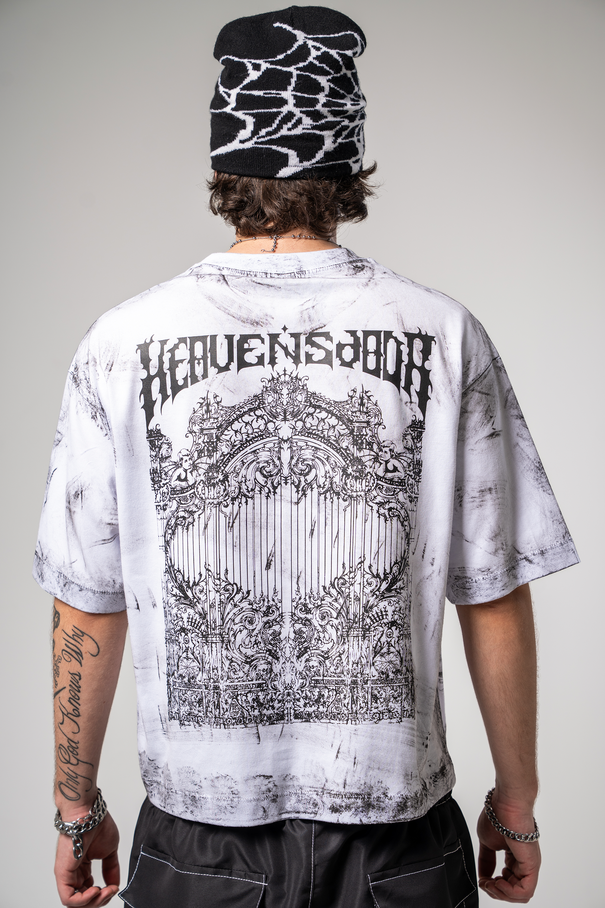Camiseta Distressed Heaven's door