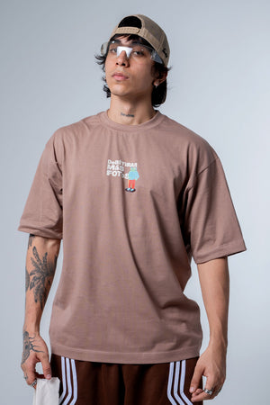 Camiseta oversize fit CHILL — streetwear hecho en Colombia