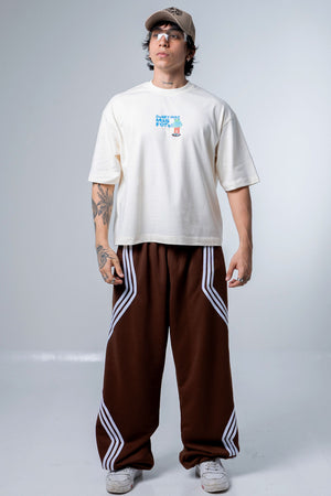 Camiseta boxy fit CHILL — streetwear hecho en Colombia