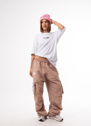 Camiseta oversize fit CHILL — streetwear hecho en Colombia