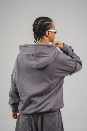 Hoodie Lace CHILL gris oversize 400gr — algodón con doble cierre YKK y detalles raw edge deconstruidos, streetwear hecho en Colombia