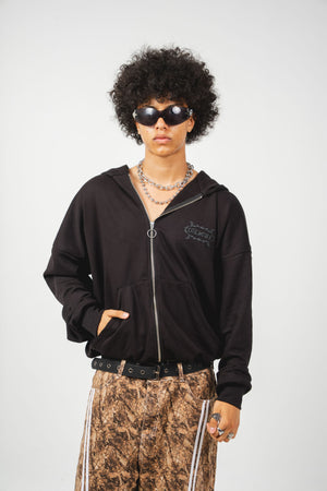 Hoodie con cierre Chillcore CHILL negro oversize unisex 330gr — algodón con logo en serigrafía alto relieve, hoodie minimalista hecho en Colombia