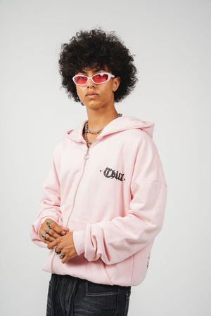 Hoodie con cierre Chill Pink CHILL rosa oversize unisex 400gr — algodón con estampado tribal gótico en serigrafía alto relieve en pecho y espalda, streetwear hecho en Colombia