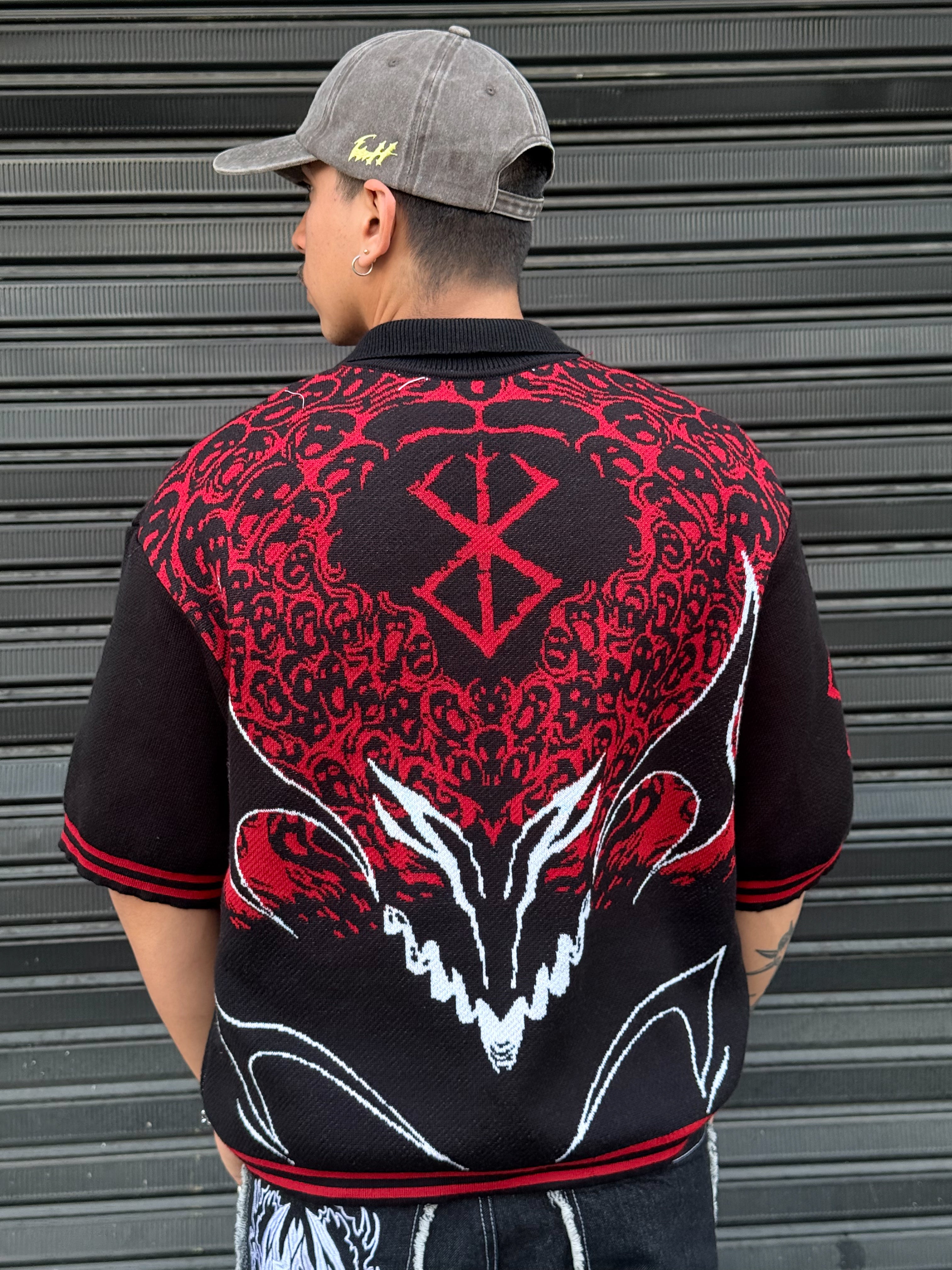 Camiseta Tejida BERSERK