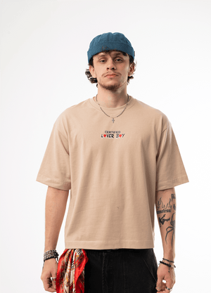 Camiseta boxy fit CHILL — streetwear hecho en Colombia