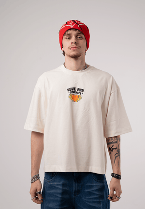 Camiseta boxy fit CHILL — streetwear hecho en Colombia