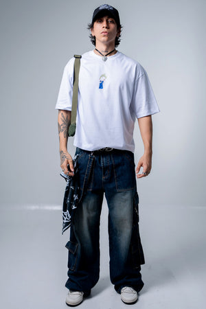 Camiseta boxy fit CHILL — streetwear hecho en Colombia