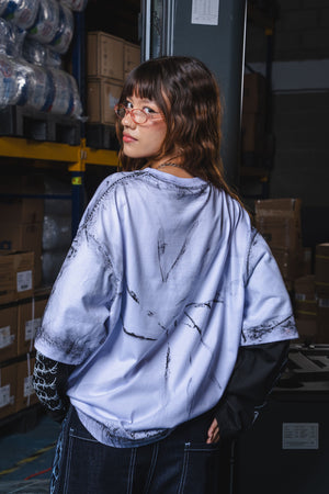 Camiseta manga larga oversize distressed CHILL — algodón pesado con estampado tribal serigrafía, streetwear hecho en Colombia