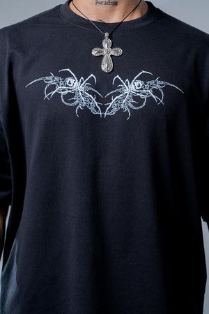 Camiseta boxy fit CHILL — streetwear hecho en Colombia