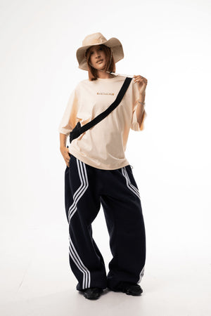 Camiseta oversize fit CHILL — streetwear hecho en Colombia