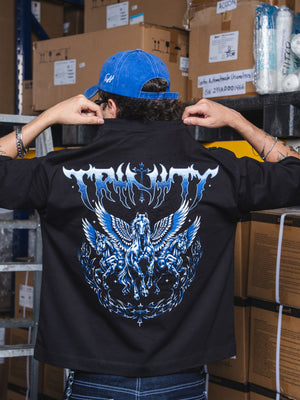 Camiseta oversize fit CHILL — streetwear hecho en Colombia