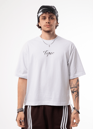Camiseta boxy fit CHILL — streetwear hecho en Colombia